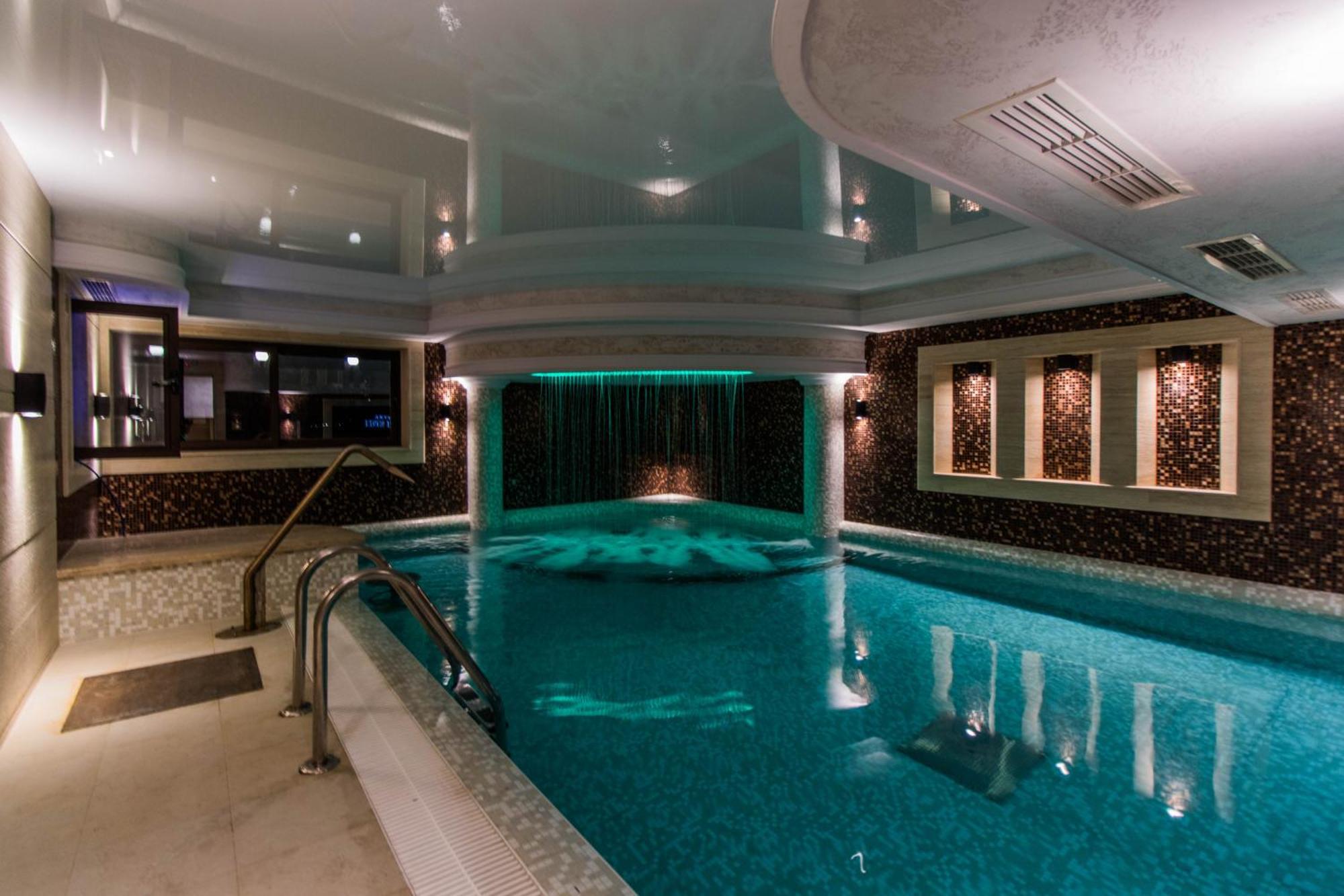 Hotel Bohemi Haskovo Luaran gambar