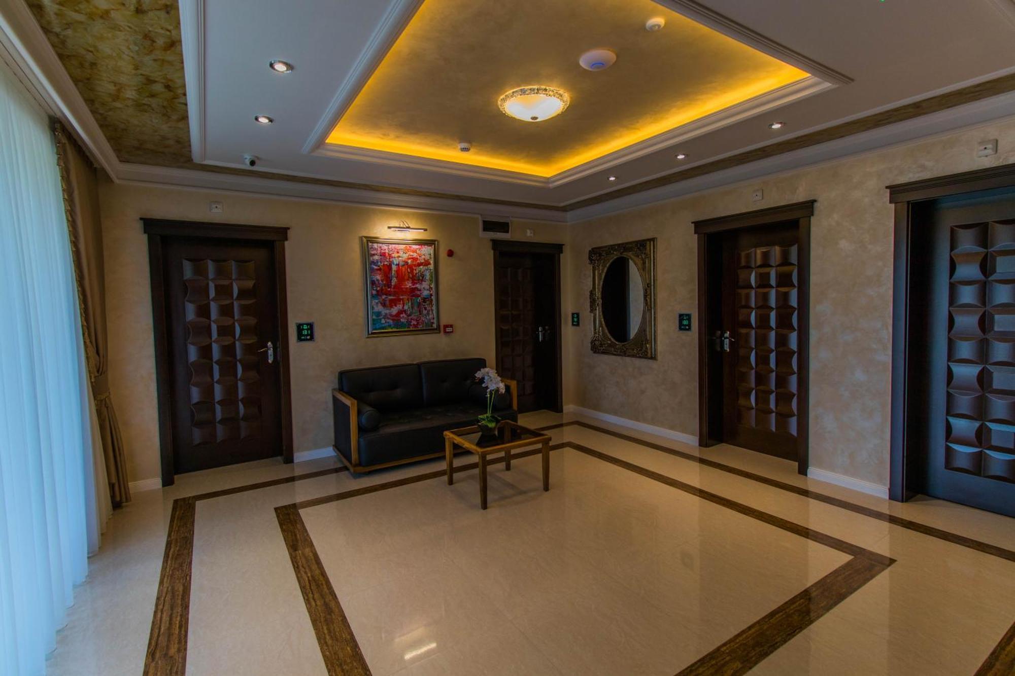 Hotel Bohemi Haskovo Luaran gambar
