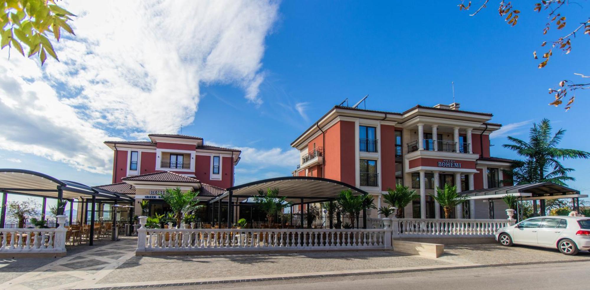 Hotel Bohemi Haskovo Luaran gambar